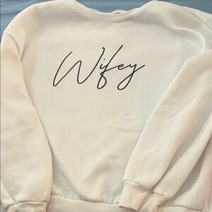 White 'Wifey' Sweatshirt